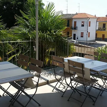 La Corte Sul Naviglio Alojamento de Acomodação e Pequeno-almoço *