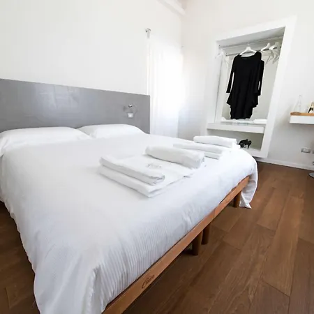 La Corte Sul Naviglio Bed & Breakfast