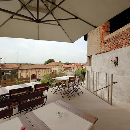 Alojamento de Acomodação e Pequeno-almoço La Corte Sul Naviglio