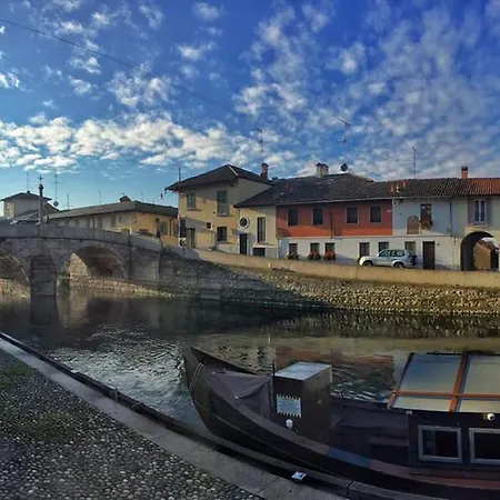 Alojamento de Acomodação e Pequeno-almoço La Corte Sul Naviglio